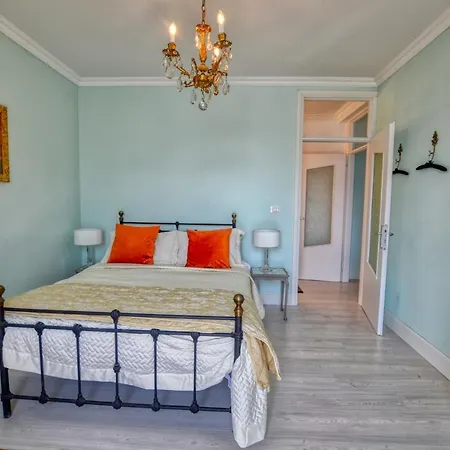 Apartment Pezzo 3-bedroom Lakeview With Shared Garden And Terrace